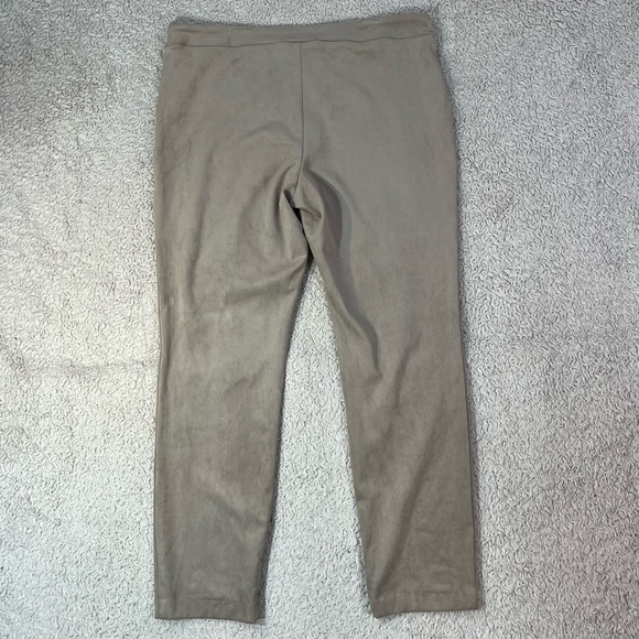 NWT Conrad C Stretch Melissa Fit Tan Pants Made in Canada Sz 10 Pull On Waist - Picture 10 of 15